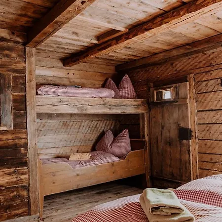 Chalet Flichtlhof Huette Abtenau