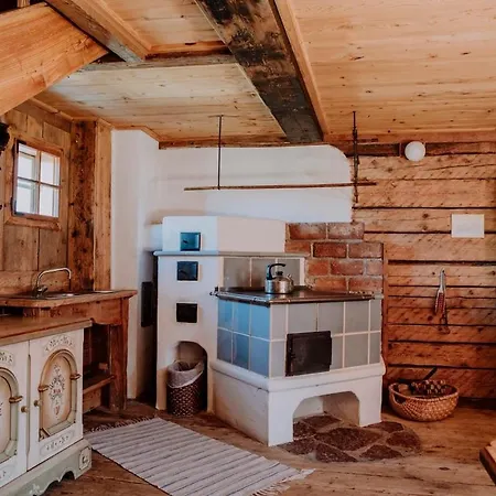 Flichtlhof Huette Abtenau