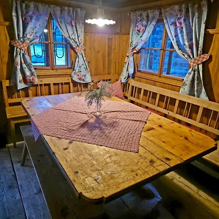 Flichtlhof Huette Chalet *