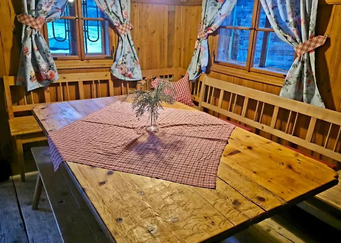 Flichtlhof Huette 木屋 *